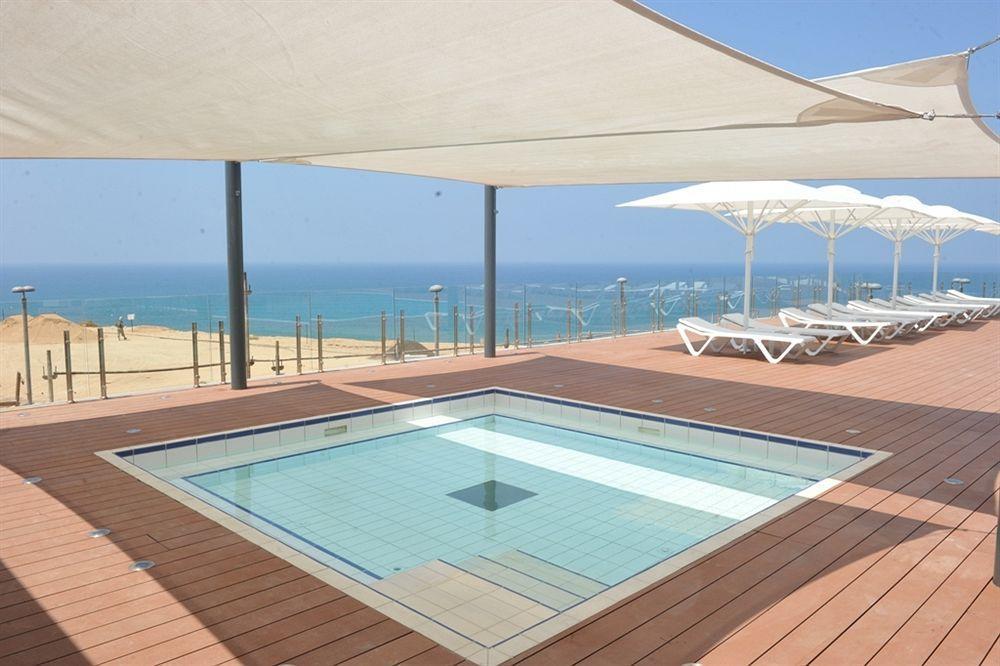 Island Luxurious Suites Hotel And Spa Netanya Dış mekan fotoğraf