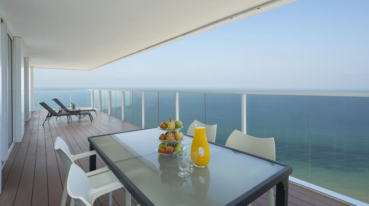 Island Luxurious Suites Hotel And Spa Netanya Dış mekan fotoğraf