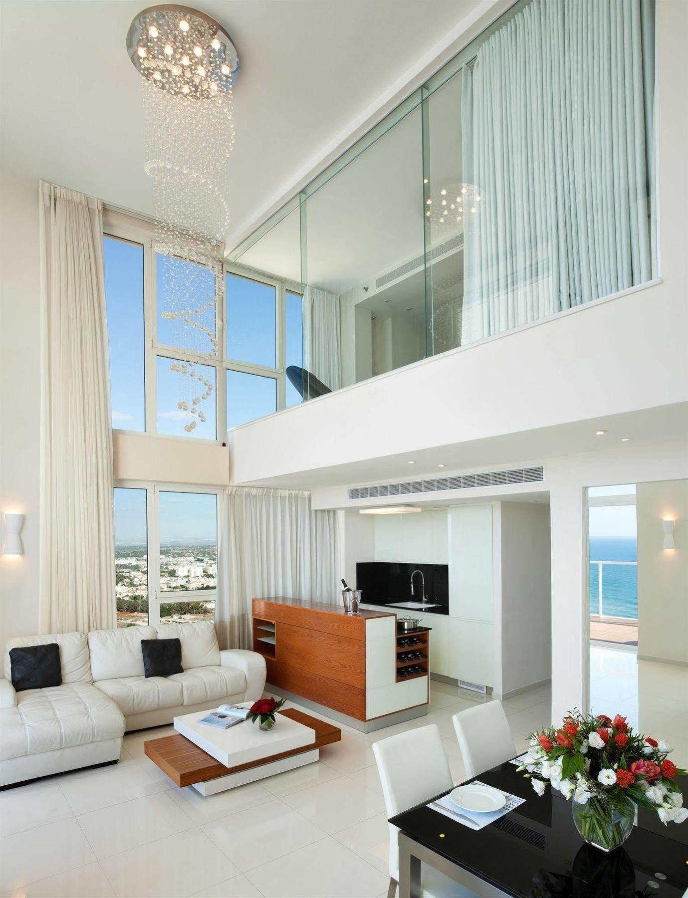 Island Luxurious Suites Hotel And Spa Netanya Dış mekan fotoğraf